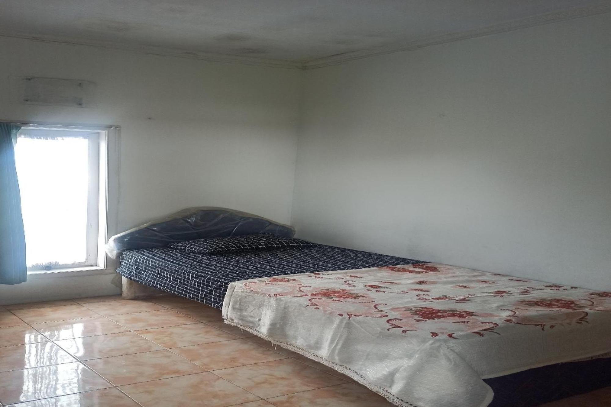 Oyo Life 91339 Pondok Kost Aulia Syariah Garut Zewnętrze zdjęcie
